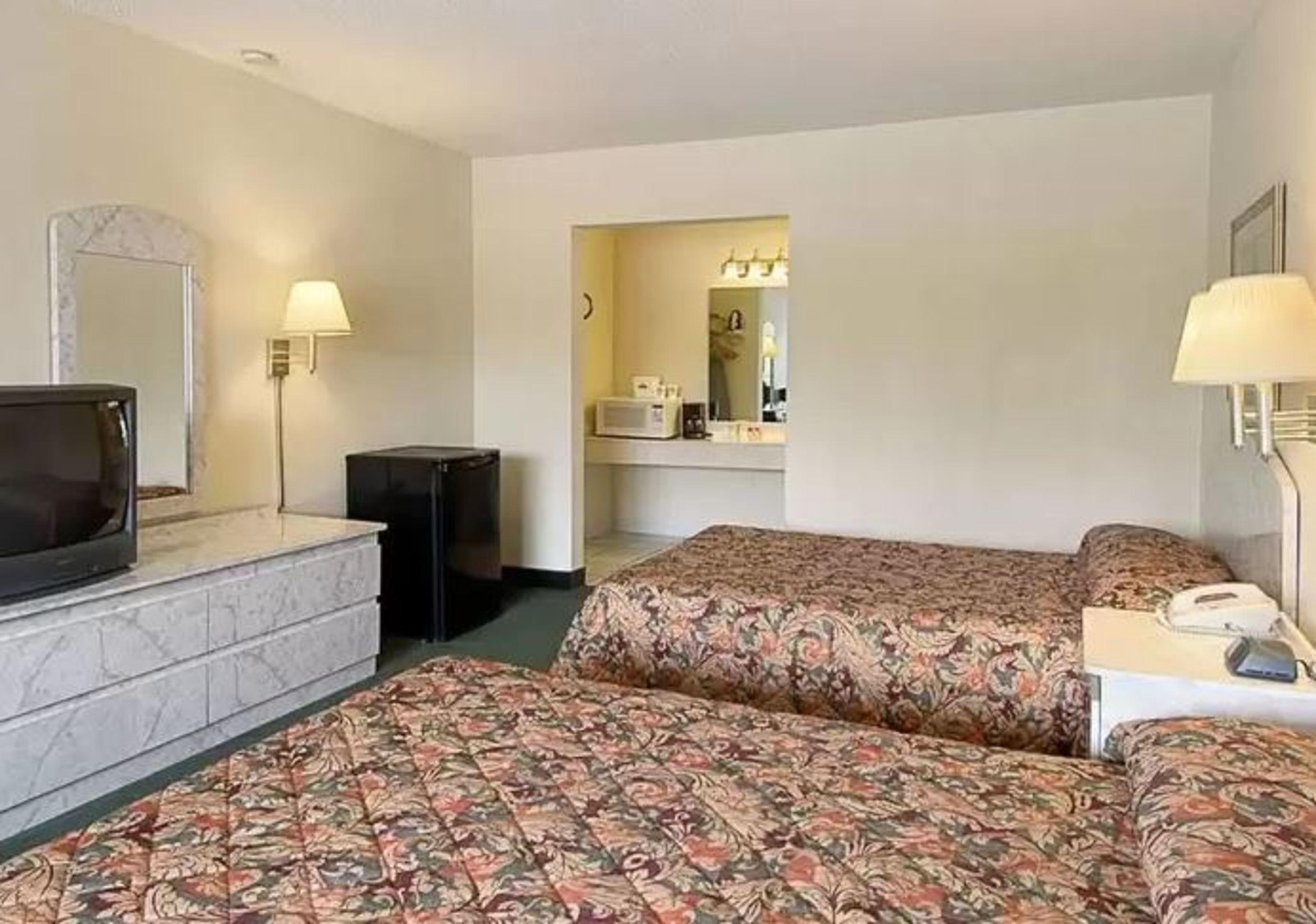 Days Inn By Wyndham Donalsonville Eksteriør billede
