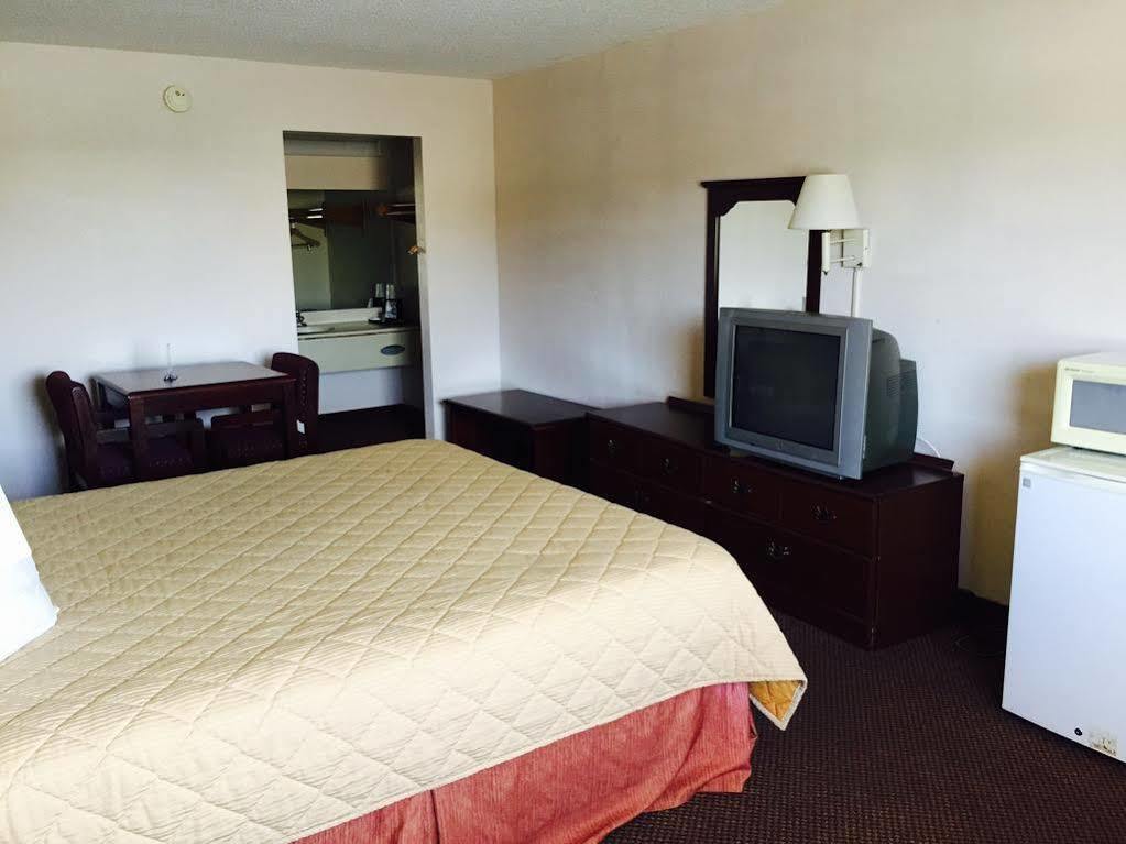 Days Inn By Wyndham Donalsonville Eksteriør billede